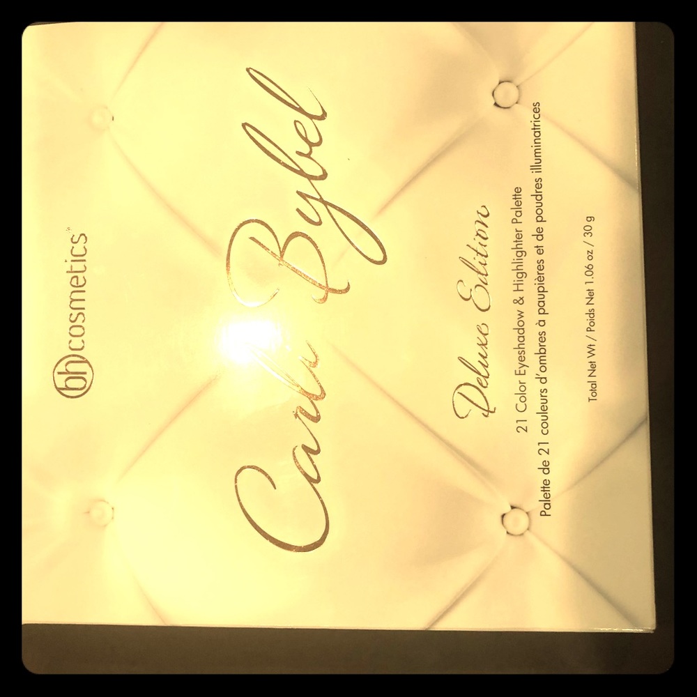 BH Cosmetics Carli Bybel shadow & contour kit